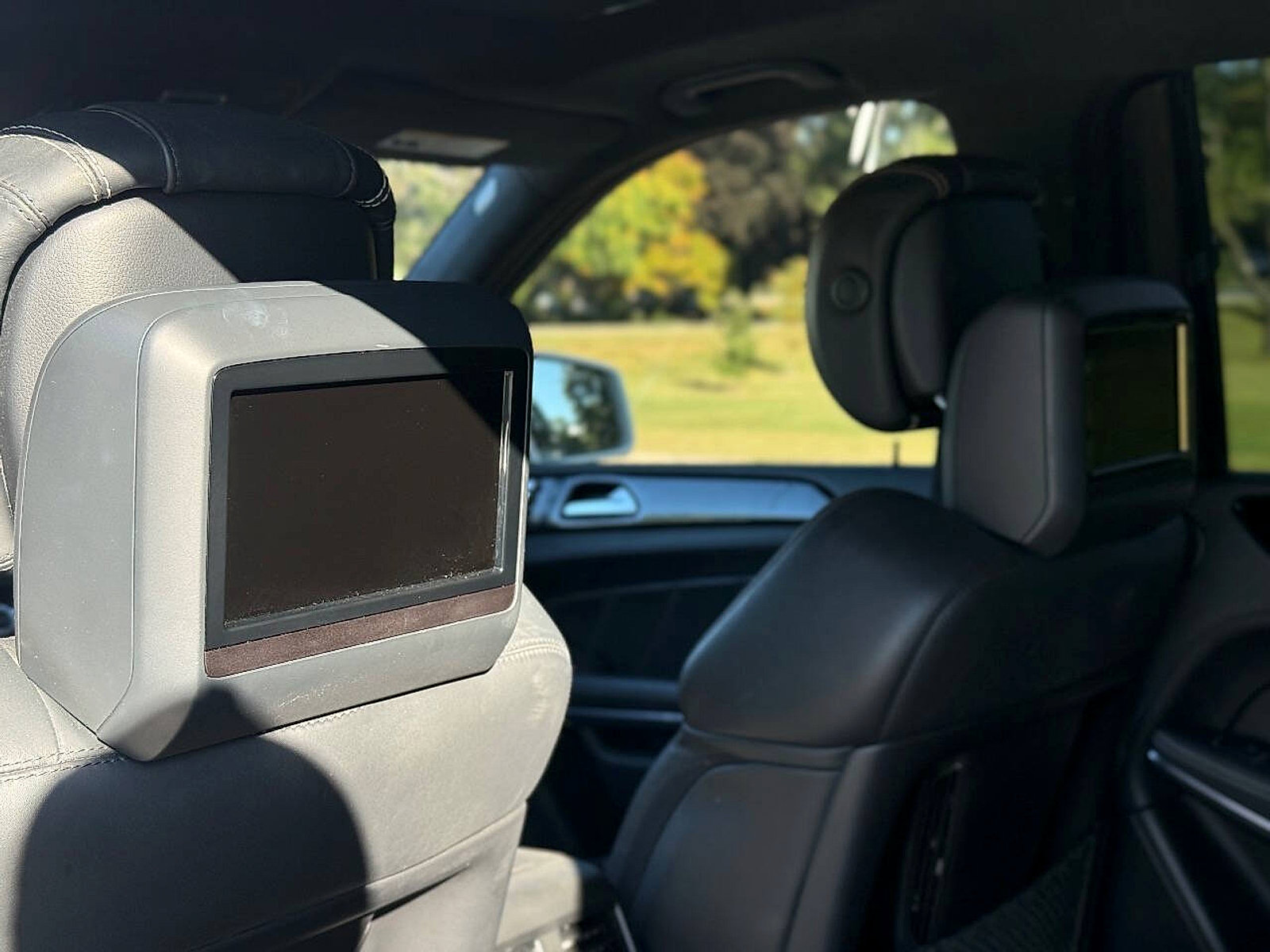 Used 2014 Mercedes-Benz GL 63 AMG 4MATIC image 30