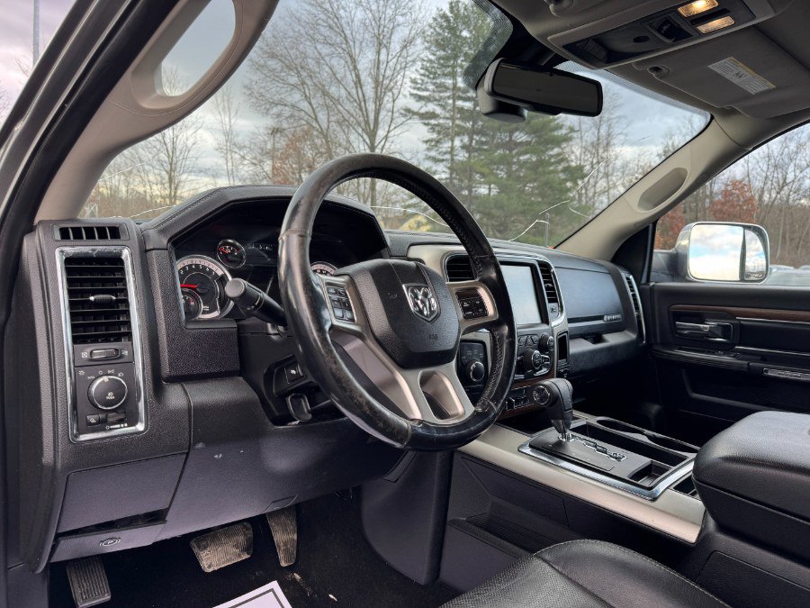 Used 2013 RAM 1500 Laramie w/ Convenience Group image 14