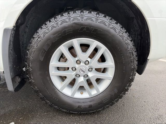 Used 2018 Nissan Frontier SV w/ Value Truck Package image 9
