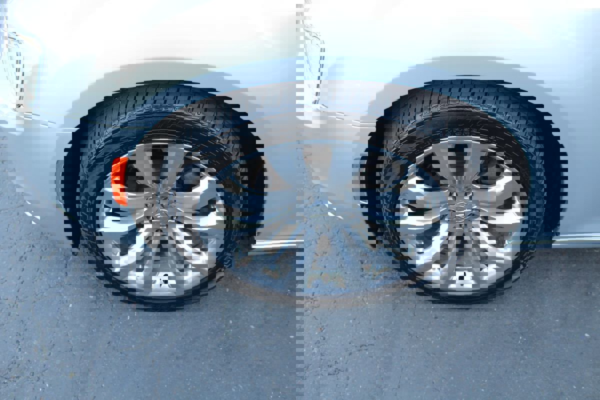 Used 2020 Chrysler 300 Limited image 11