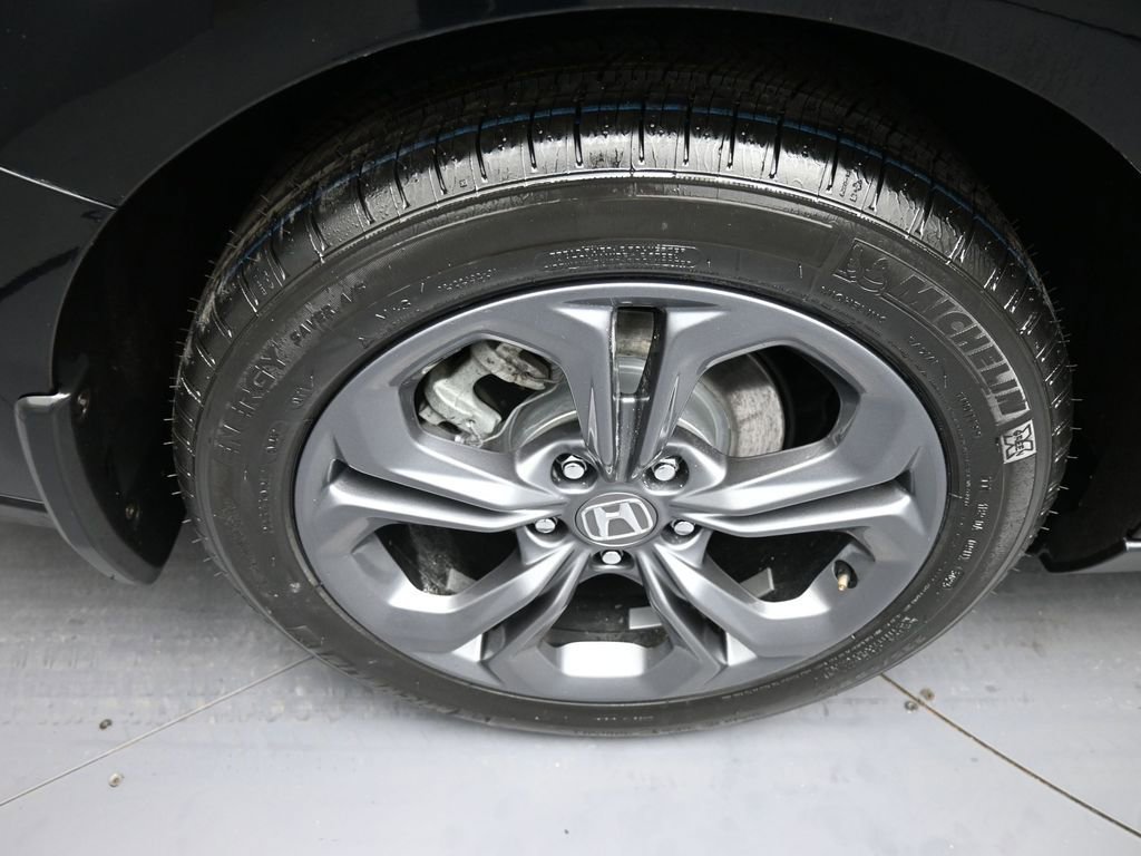 Certified 2023 Honda Accord EX image 12