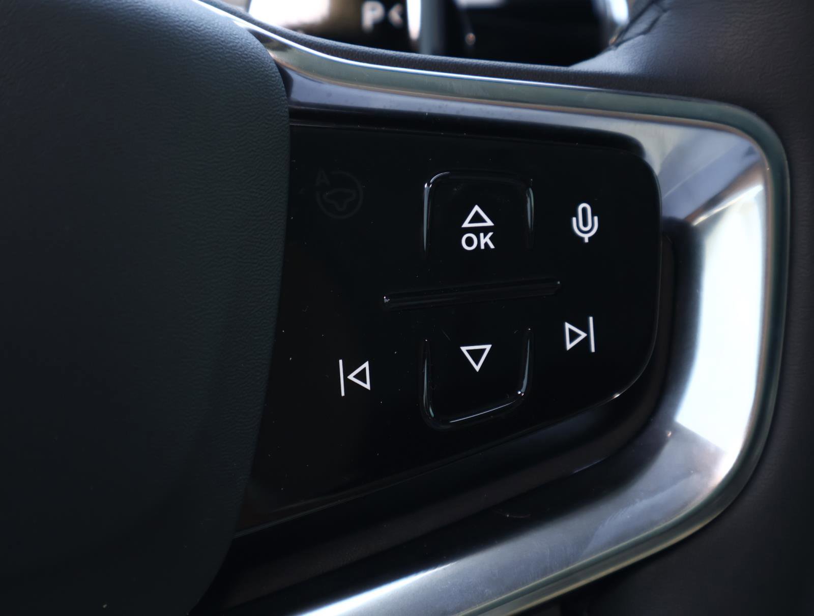 Used 2025 Volvo EX90 Ultra image 29