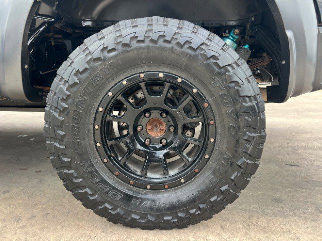 Used 2018 Ford F150 Raptor w/ Equipment Group 802A Luxury image 12