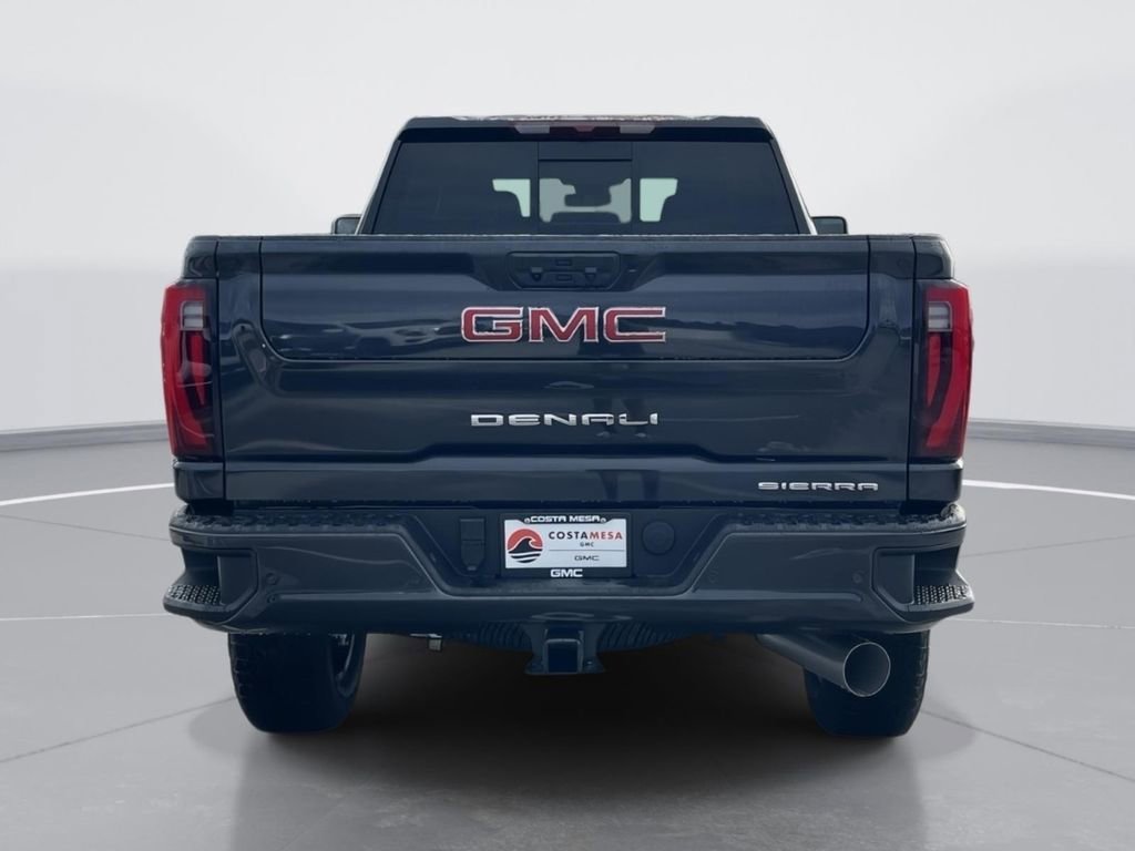 New 2026 GMC Sierra 3500 Denali AWD/4WD image 4
