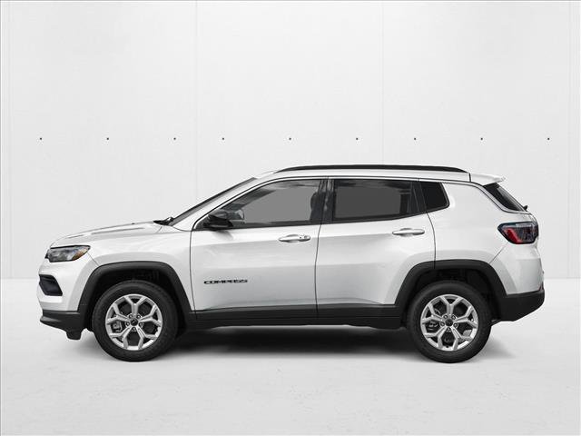 New 2026 Jeep Compass Latitude image 3