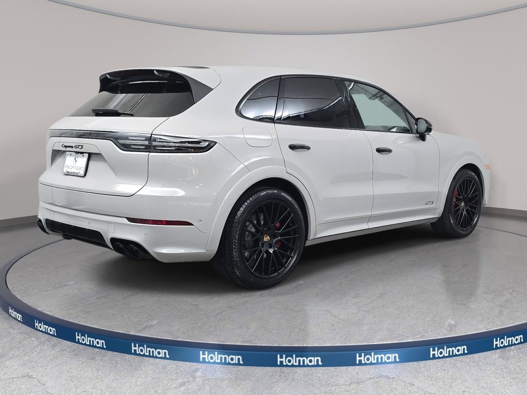 Used 2023 Porsche Cayenne GTS image 6