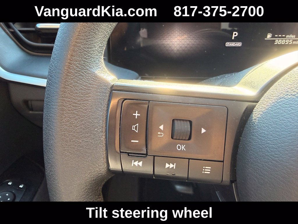 Used 2025 Nissan Kicks S AWD/4WD image 15