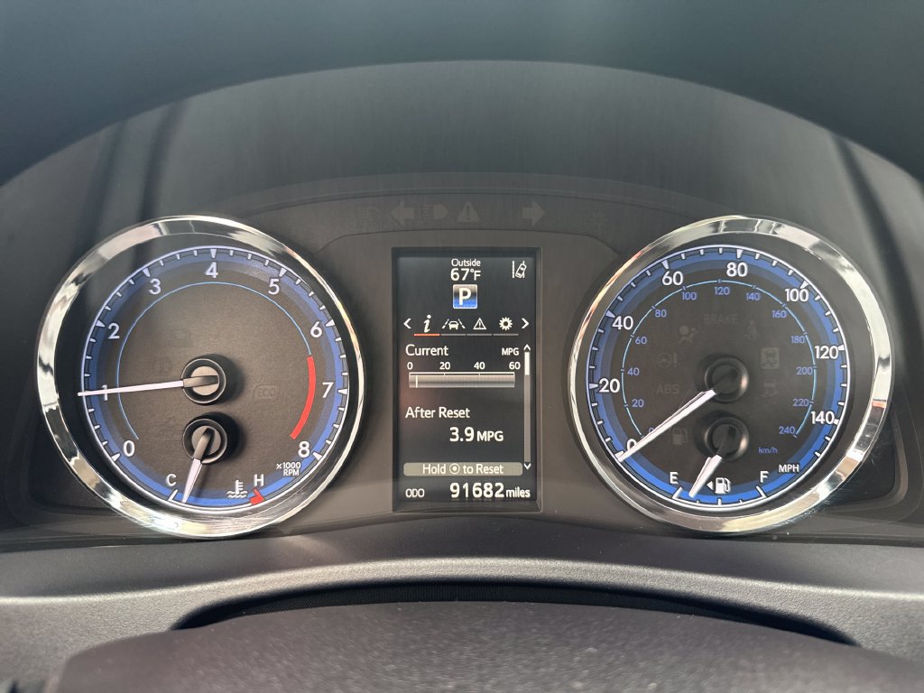 Used 2017 Toyota Corolla SE FWD image 16