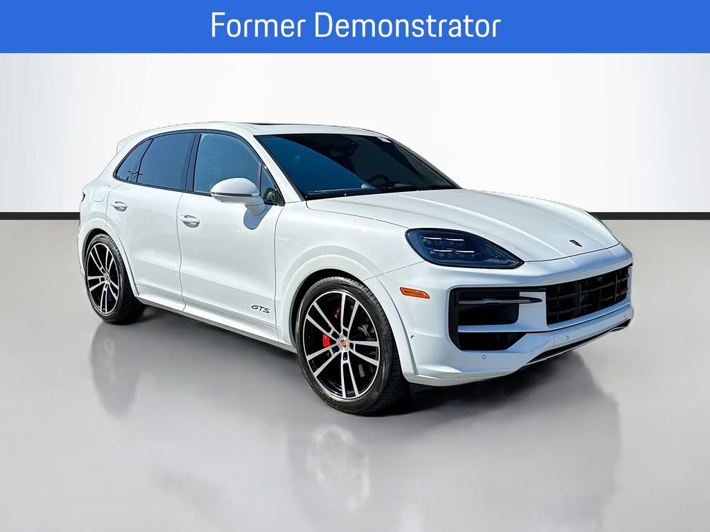 New 2026 Porsche Cayenne GTS AWD/4WD image 7