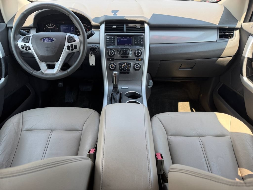 Used 2013 Ford Edge SEL FWD image 18