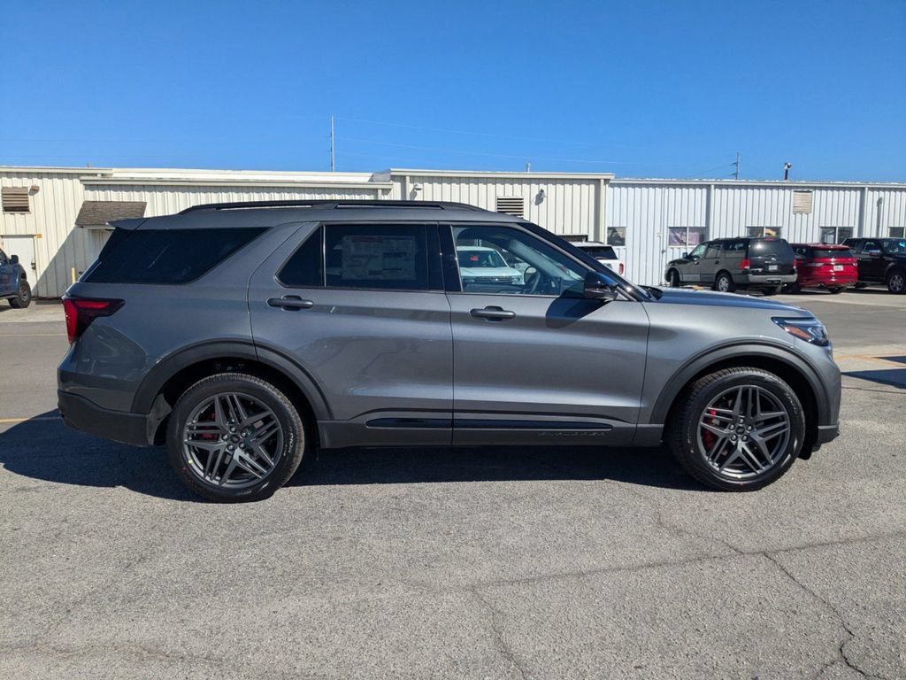 New 2026 Ford Explorer ST w/ Sun And Sound Package AWD/4WD video 3