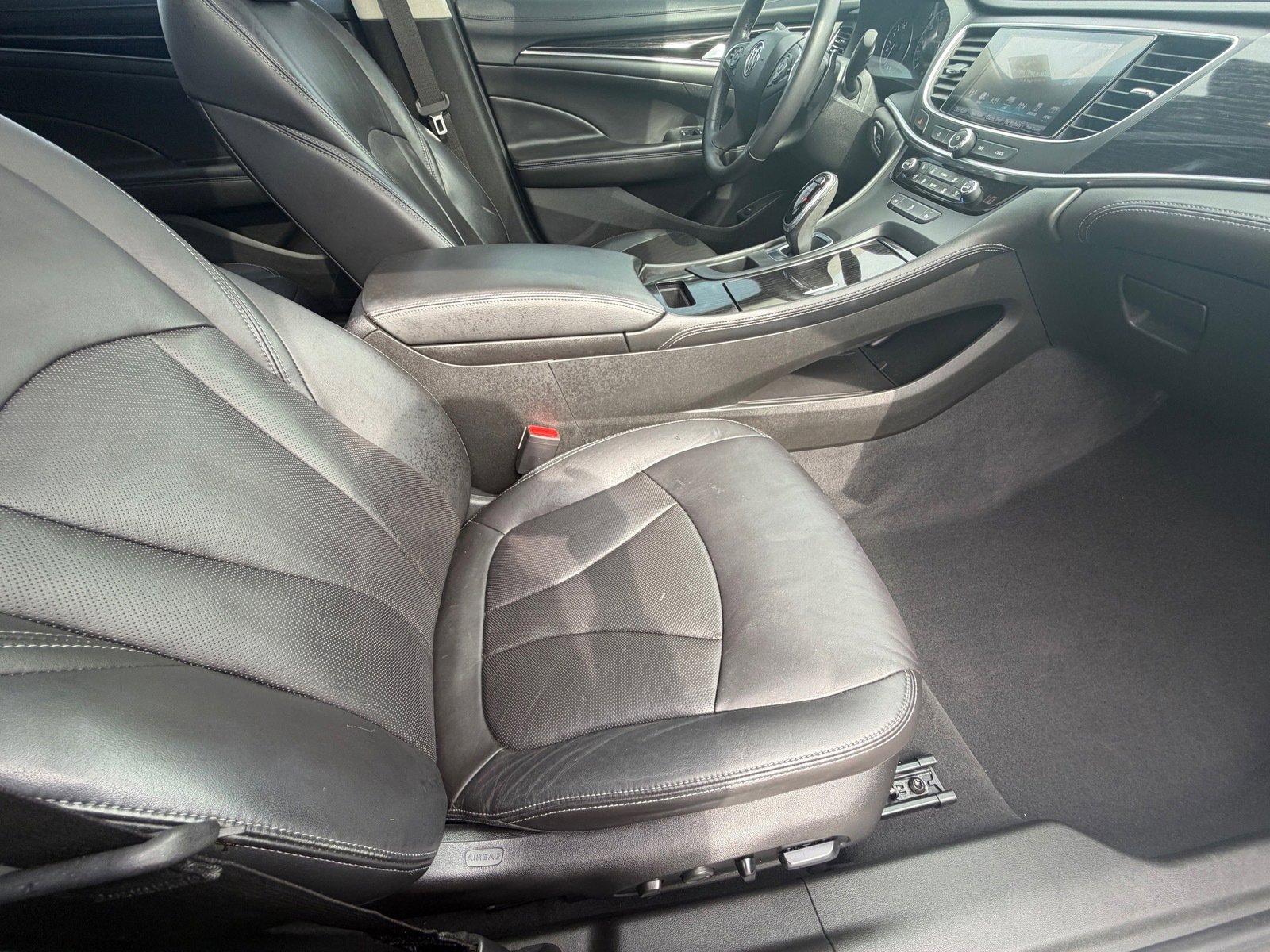 Used 2017 Buick LaCrosse Premium w/ Sun and Shade Package image 33