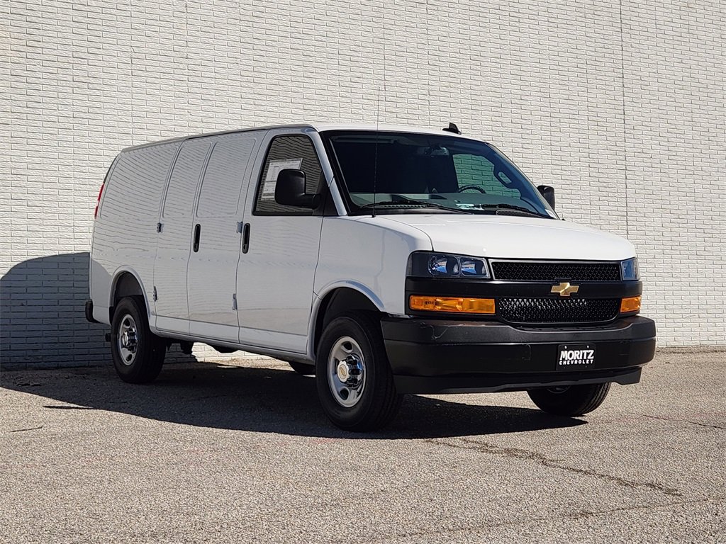 New 2025 Chevrolet Express 2500 w/ Driver Convenience Package image 2