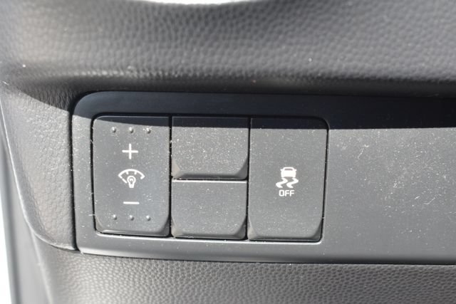 Used 2014 Kia Soul ! FWD image 18
