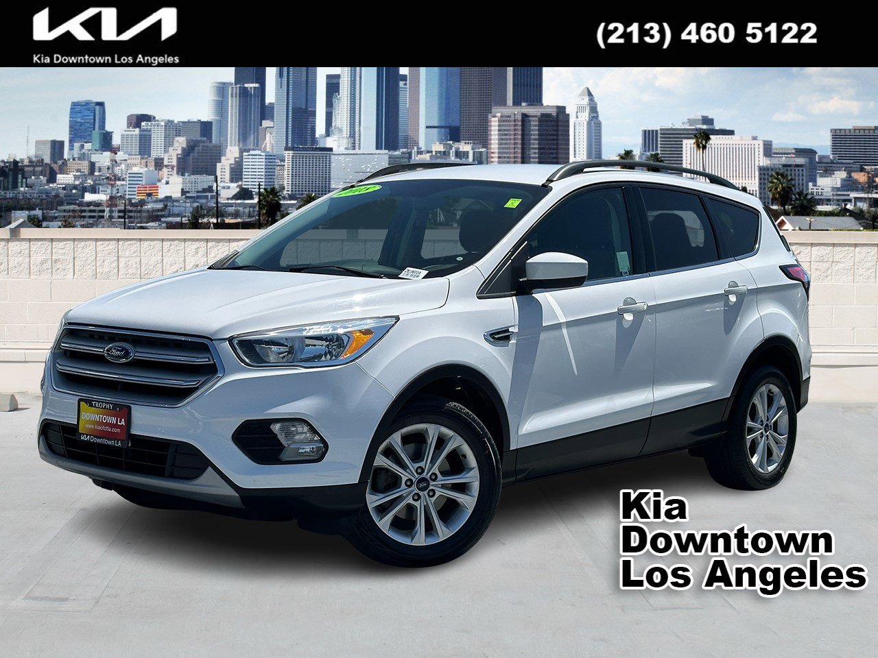 Used 2018 Ford Escape SE FWD image 1