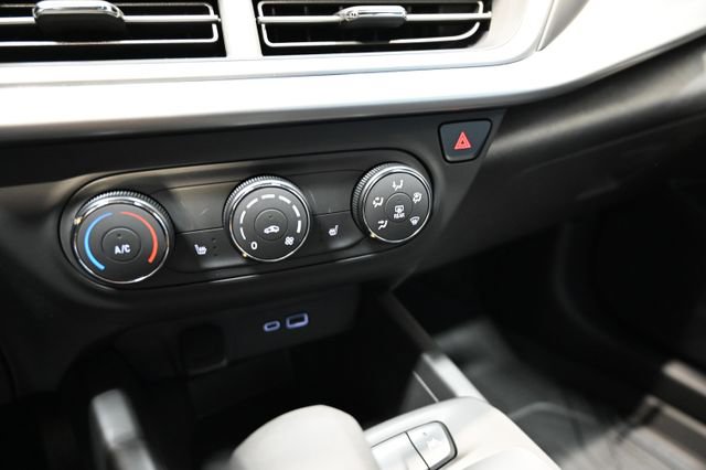 New 2026 Chevrolet Trax RS w/ Driver Confidence Package FWD image 17