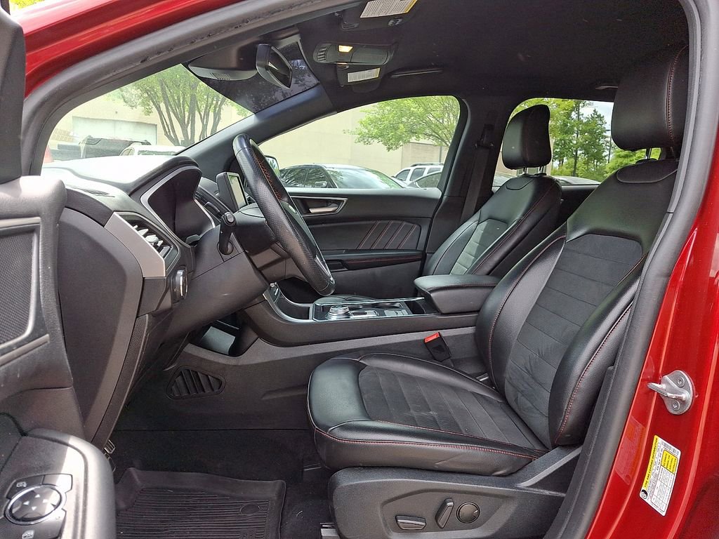Used 2021 Ford Edge ST-Line FWD image 13
