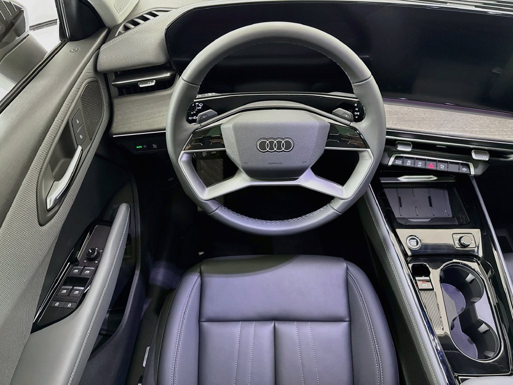 New 2026 Audi Q3 quattro 2.0T AWD/4WD image 10