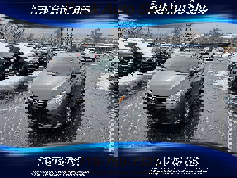 Used 2015 Toyota Camry SE image 3