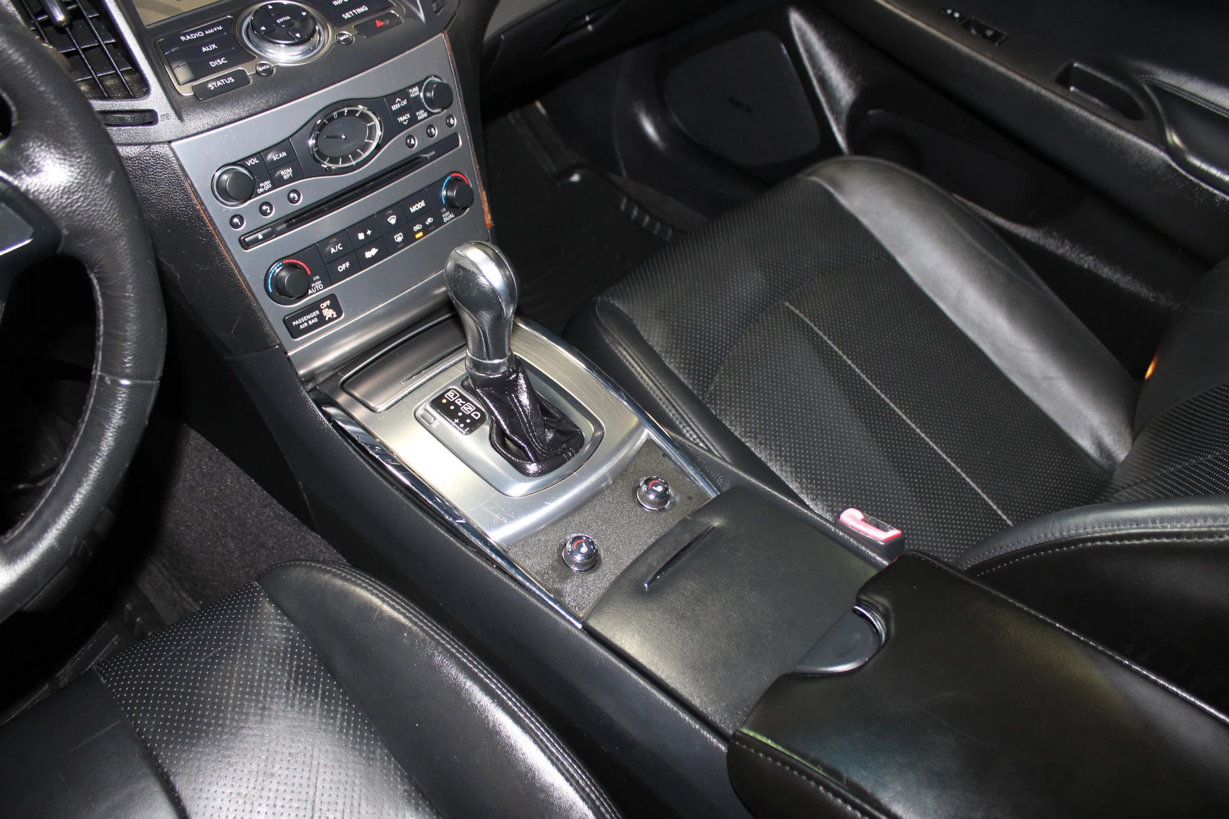 Used 2012 INFINITI G37 Journey w/ Premium Pkg RWD image 19