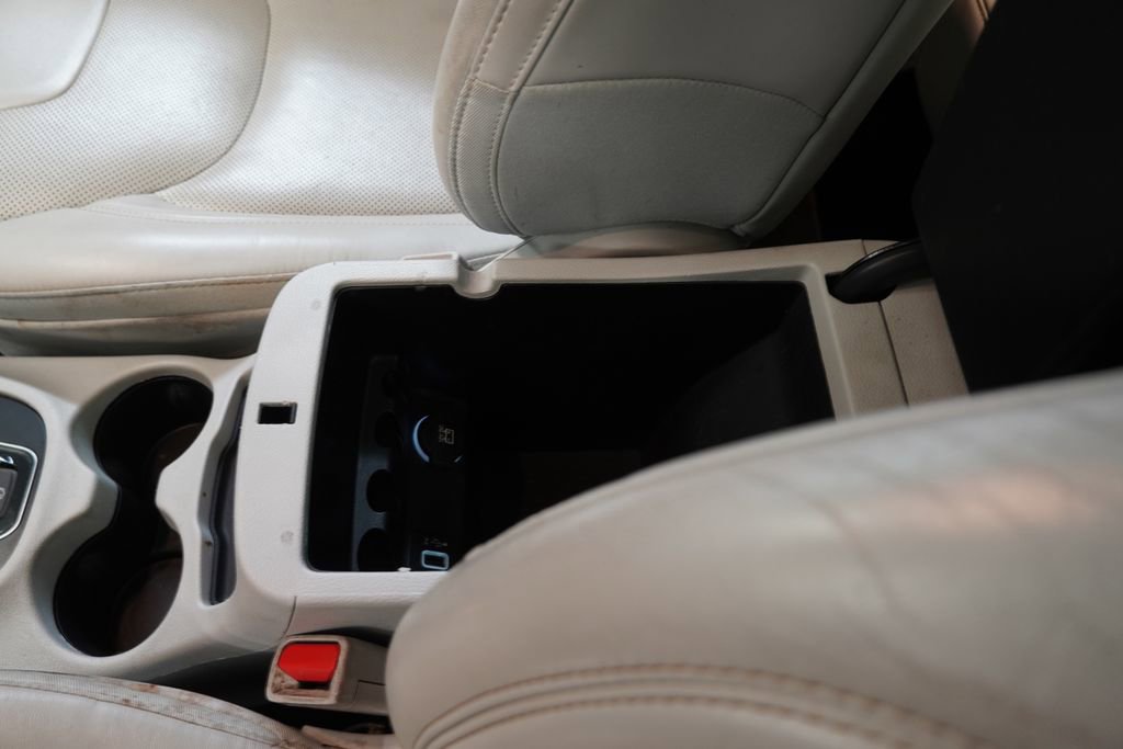 Used 2019 Jeep Cherokee Limited image 21