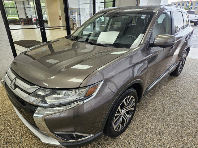 Used 2018 Mitsubishi Outlander LE FWD image 5