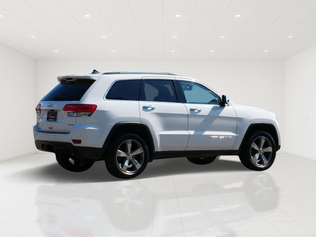 Used 2015 Jeep Grand Cherokee Limited w/ Trailer Tow Group IV AWD/4WD image 3