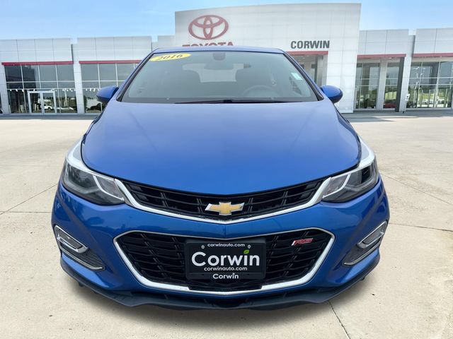 Used 2016 Chevrolet Cruze LT w/ Sun And Sound Package FWD image 8