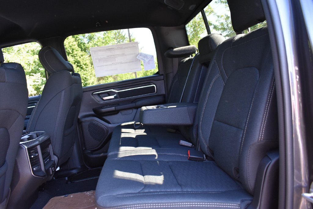 New 2026 RAM 1500 Big Horn AWD/4WD image 24