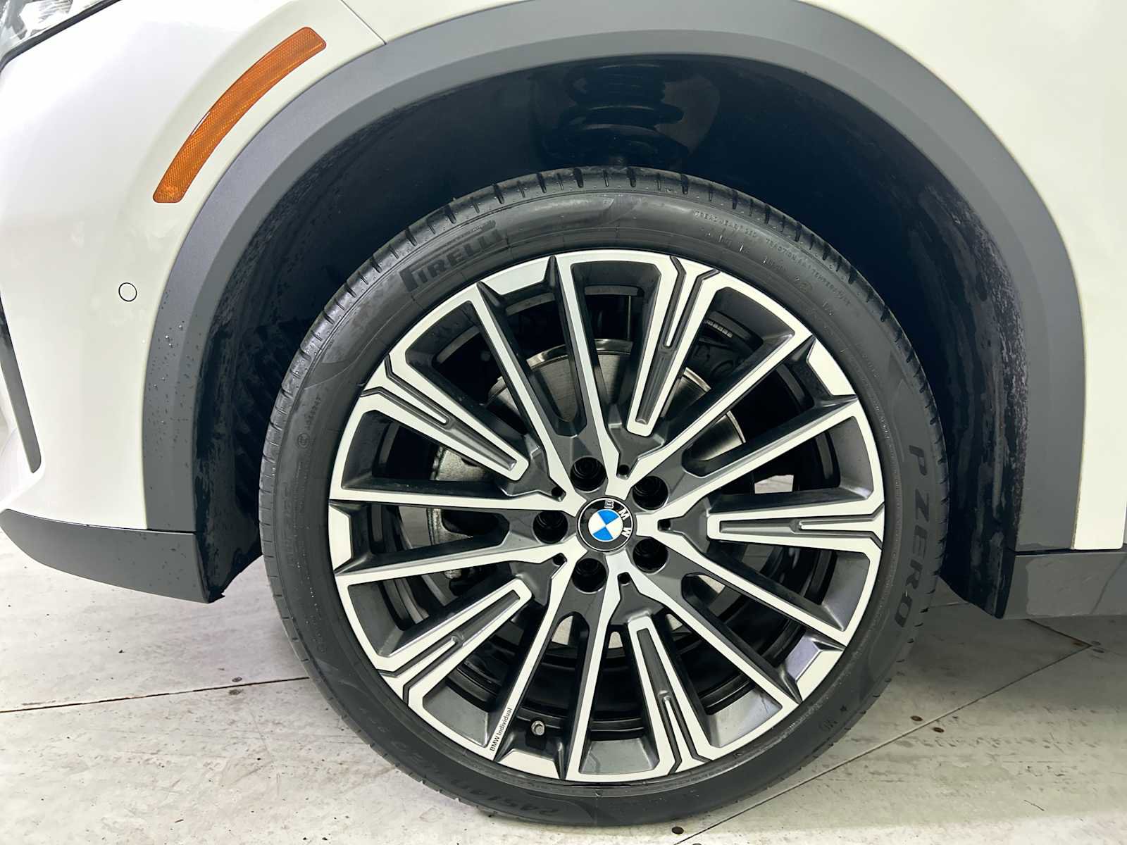 Used 2025 BMW X2 xDrive28i w/ Technology Package image 19