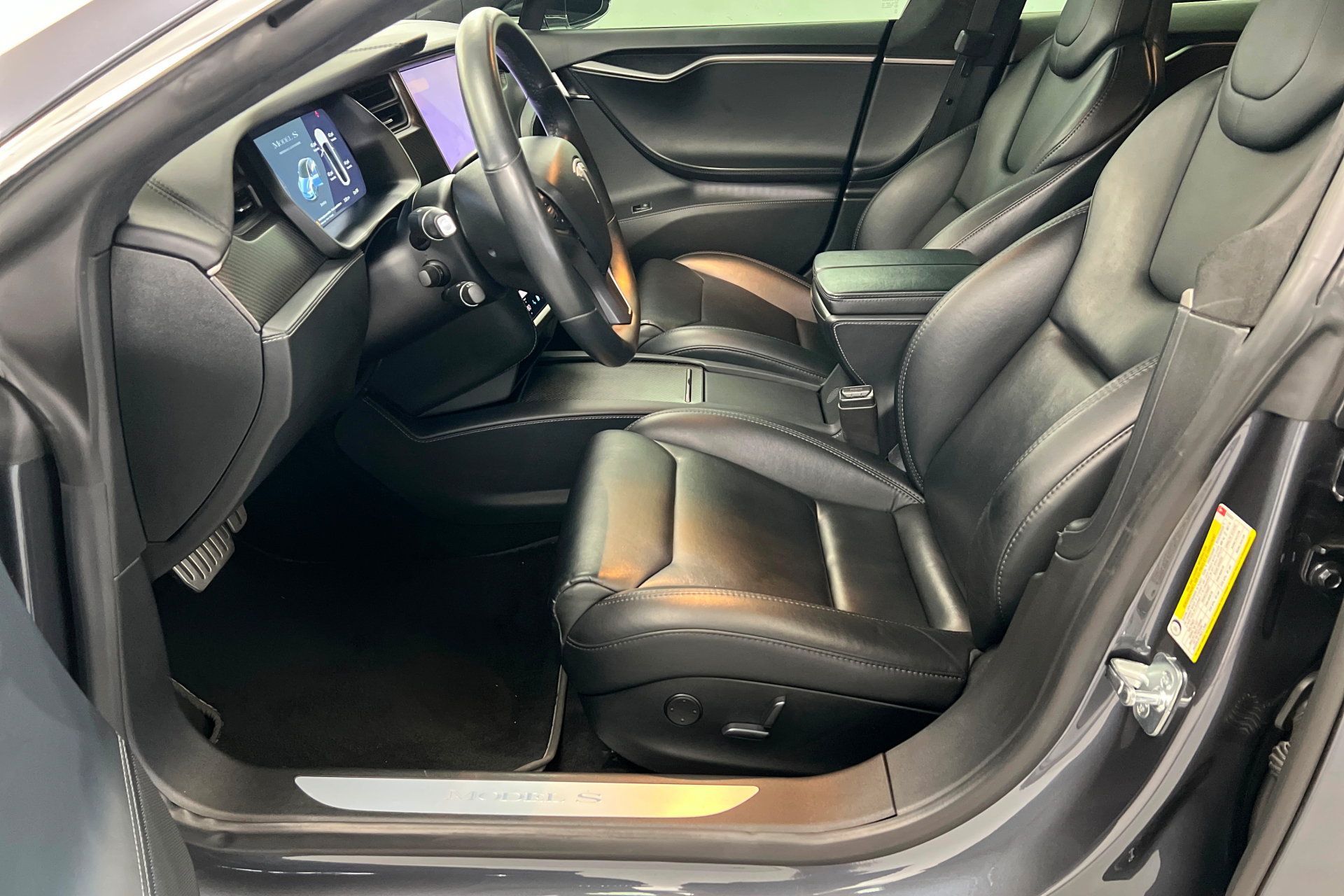 Used 2019 Tesla Model S Performance AWD/4WD image 17