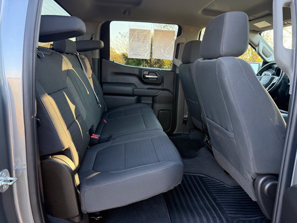 Used 2021 Chevrolet Silverado 1500 LT AWD/4WD image 17