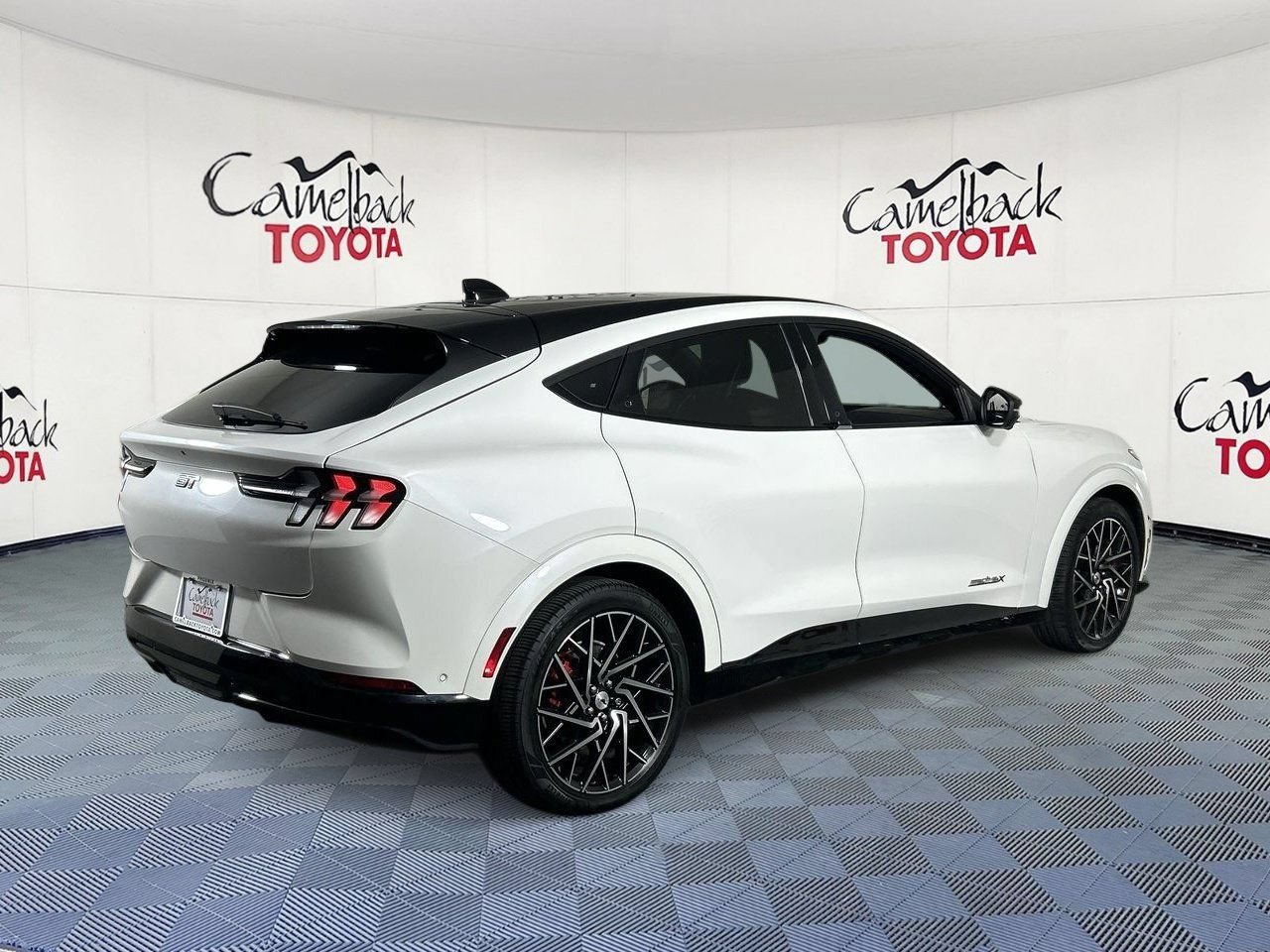 Used 2022 Ford Mustang Mach-E GT w/ GT Performance Edition AWD/4WD image 7