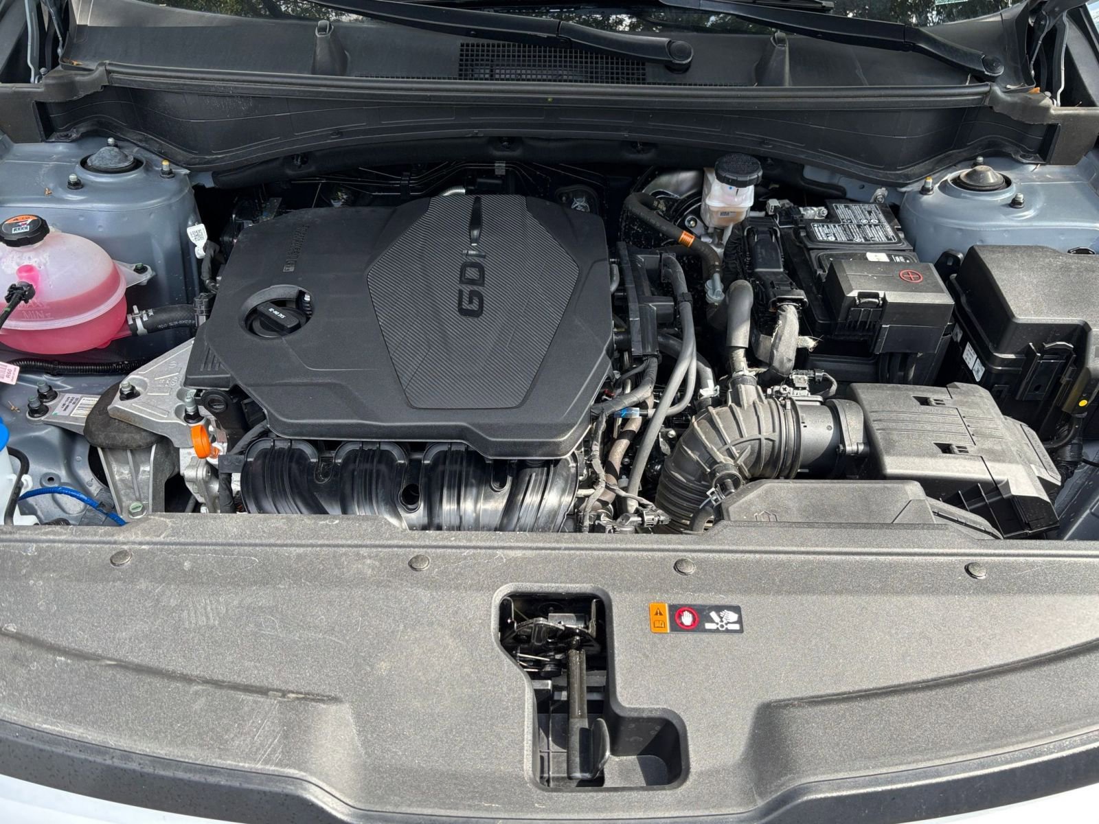 Used 2025 Kia Sportage LX FWD image 30