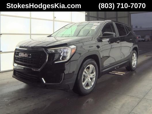 Used 2024 GMC Terrain SLE image 1