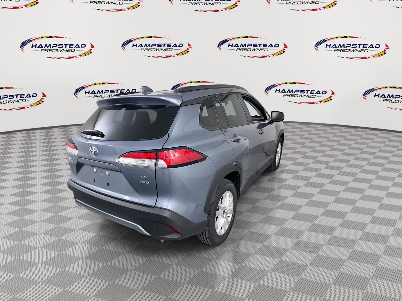Used 2024 Toyota Corolla Cross LE image 8