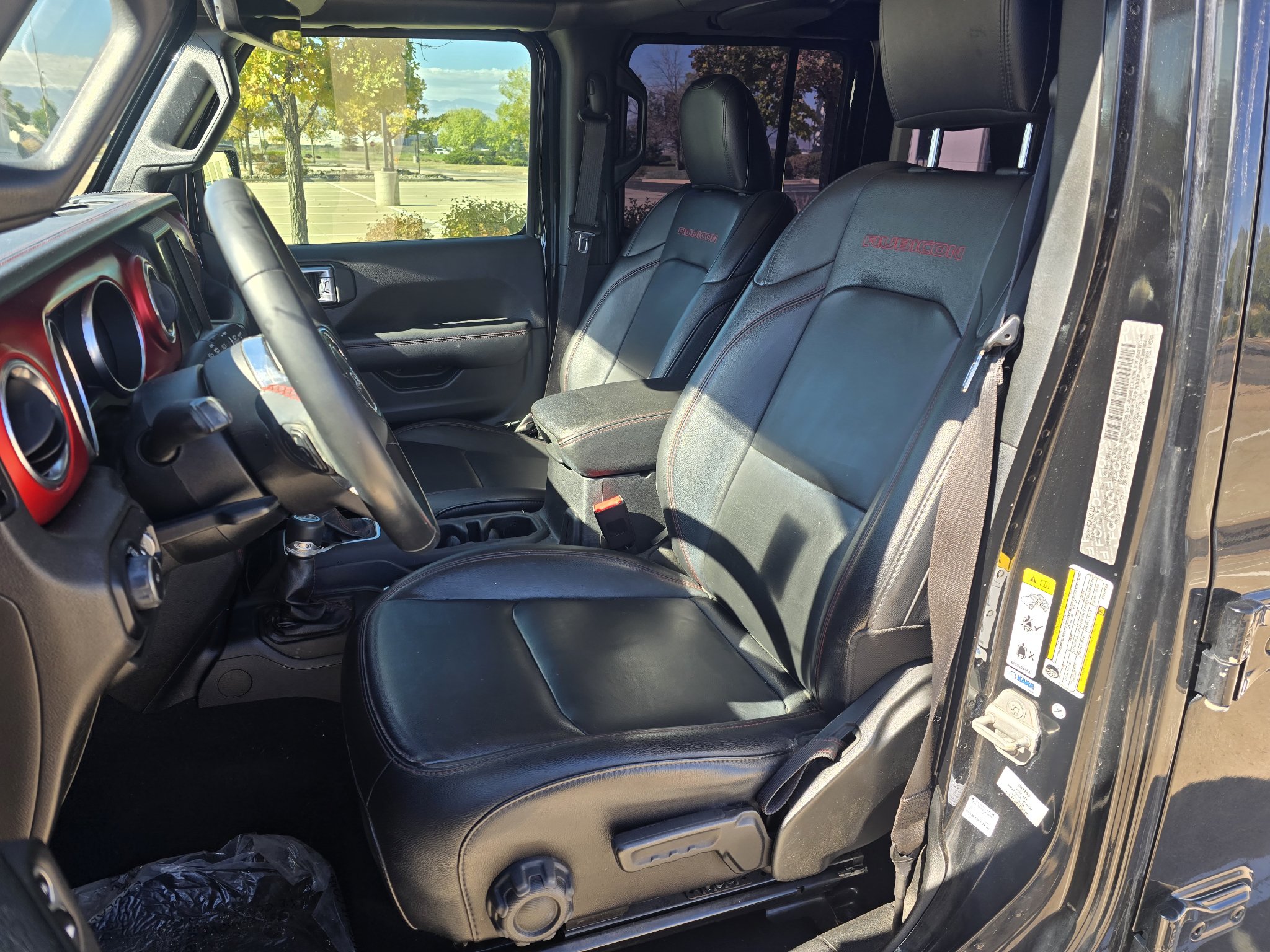 Used 2020 Jeep Wrangler Unlimited Rubicon AWD/4WD image 14