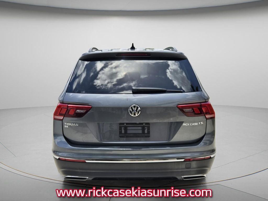Used 2018 Volkswagen Tiguan SE FWD image 6