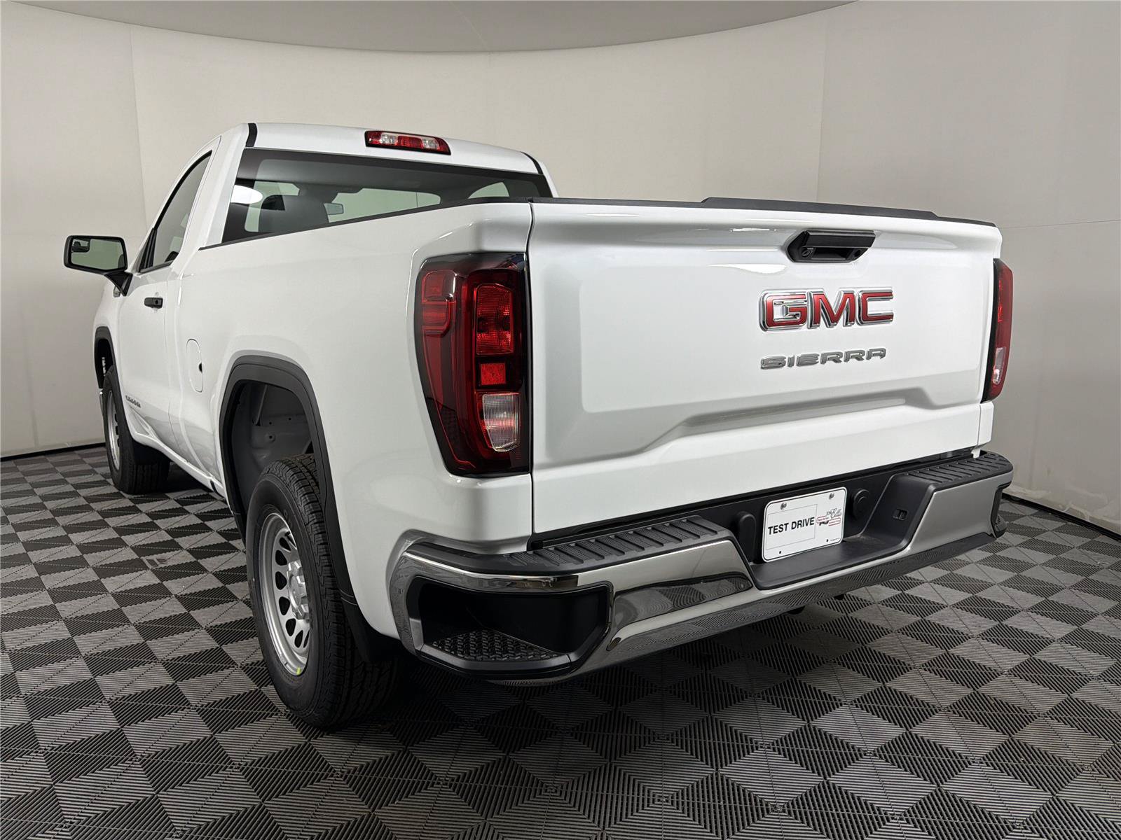New 2026 GMC Sierra 1500 Pro RWD image 4