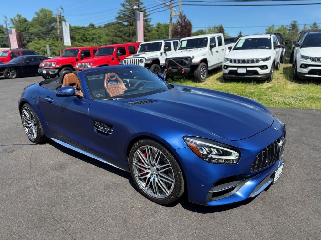 Used 2020 Mercedes-Benz AMG GT C image 11