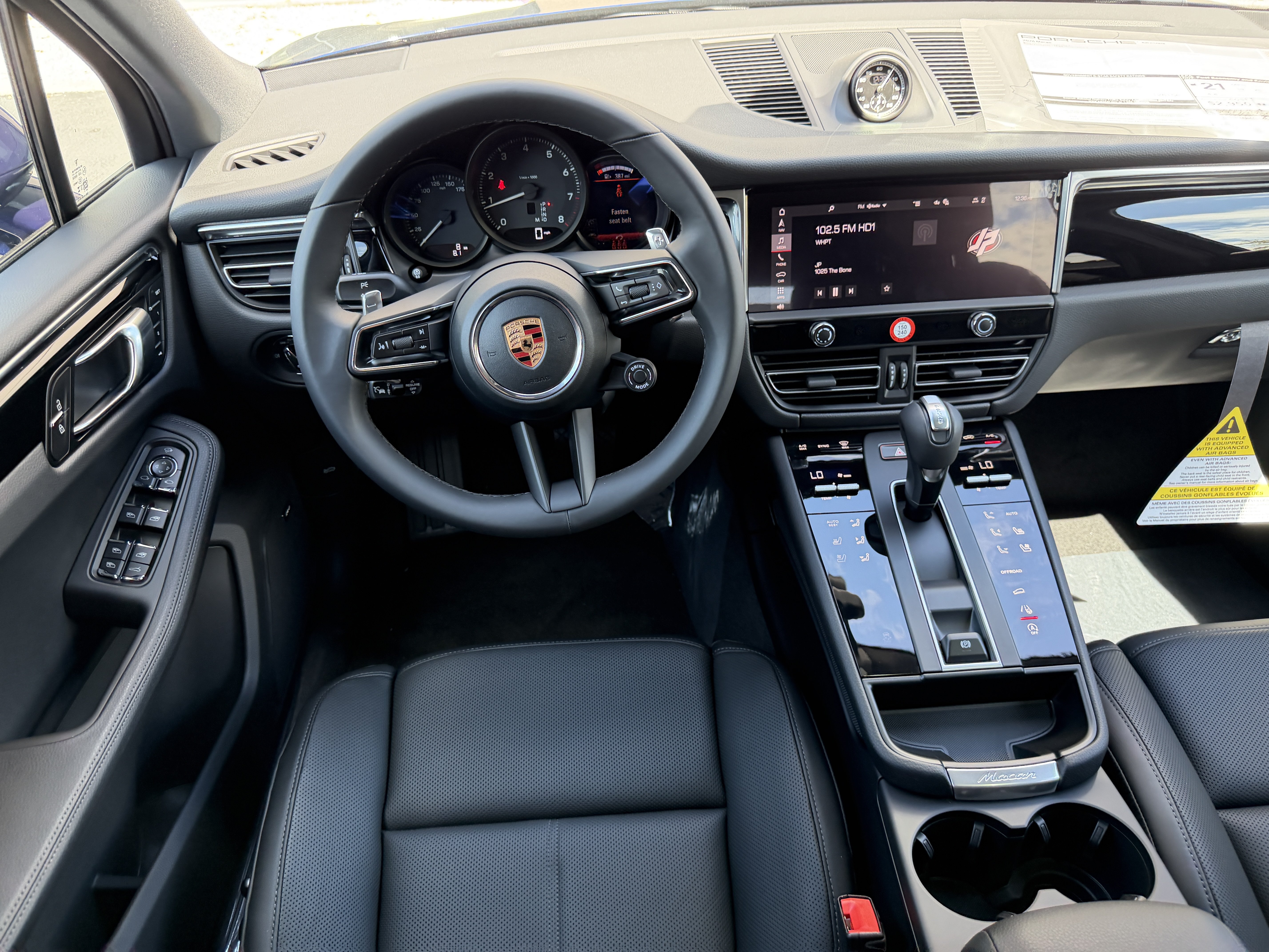 New 2026 Porsche Macan AWD/4WD image 15
