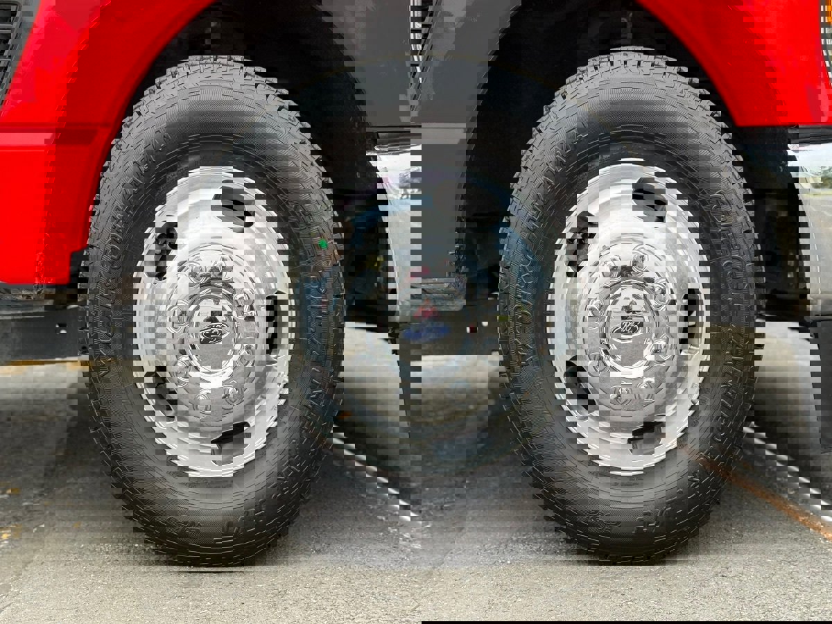 Used 2023 Ford F350 XL w/ XL Chrome Package RWD image 13