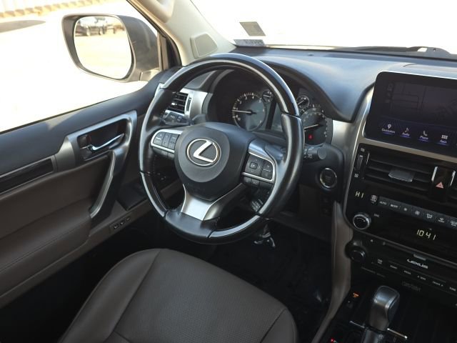 Used 2022 Lexus GX 460 Premium w/ Premium Plus Package image 30