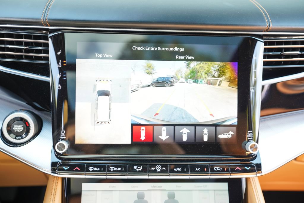 Used 2023 Jeep Grand Wagoneer Series III image 32