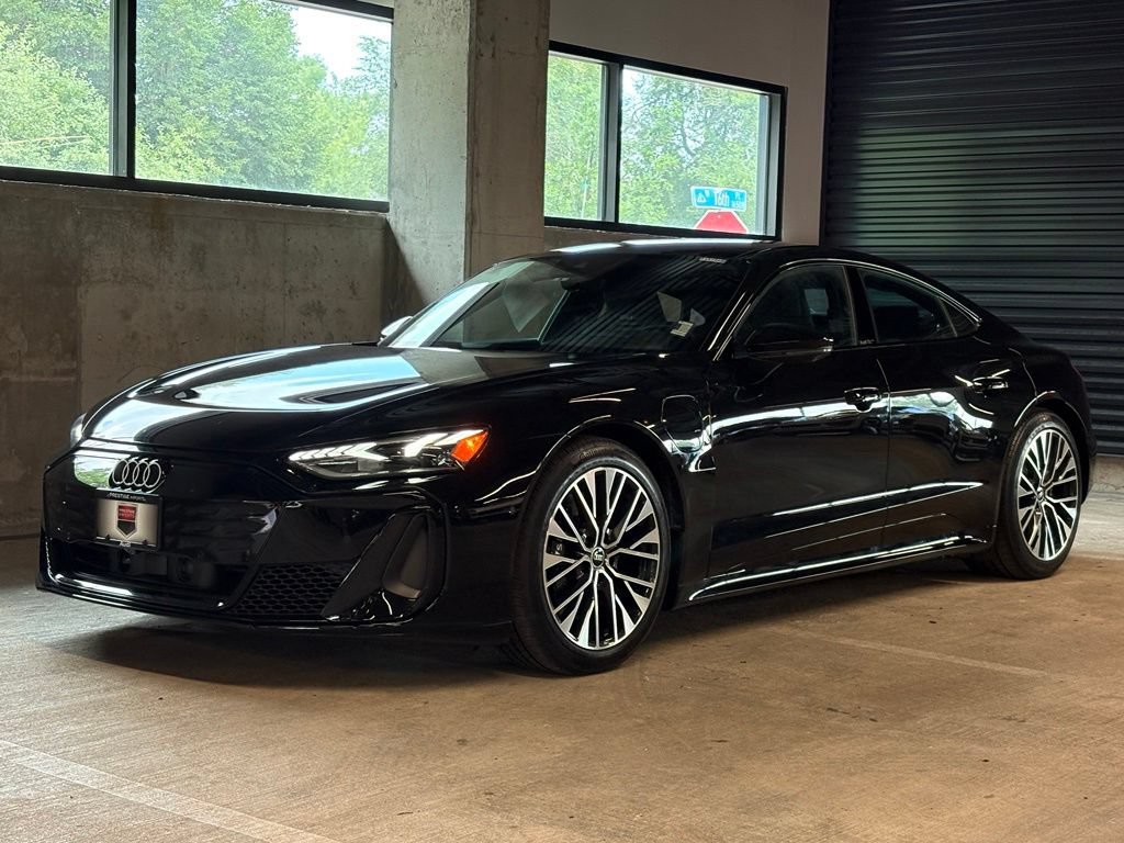 Used 2025 Audi S e-tron GT Premium Plus AWD/4WD image 1