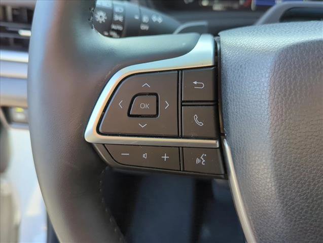 Used 2026 Toyota Grand Highlander Platinum image 16