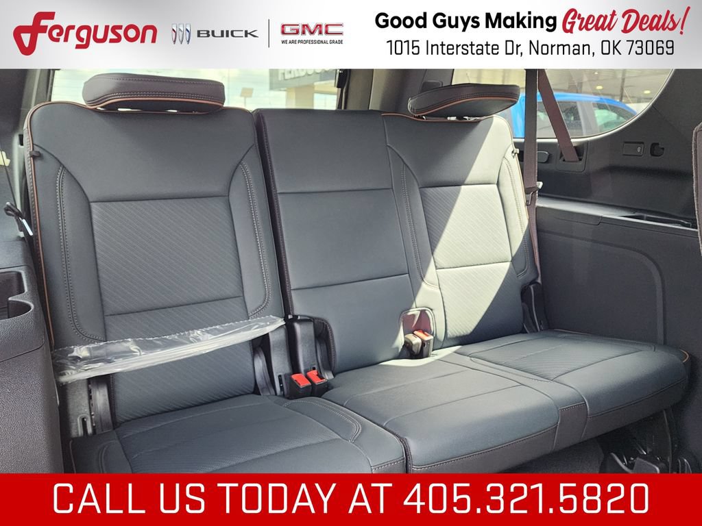 New 2026 GMC Yukon XL AT4 w/ AT4 Premium Plus Package AWD/4WD image 53