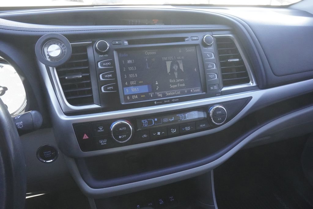 Used 2018 Toyota Highlander XLE image 15