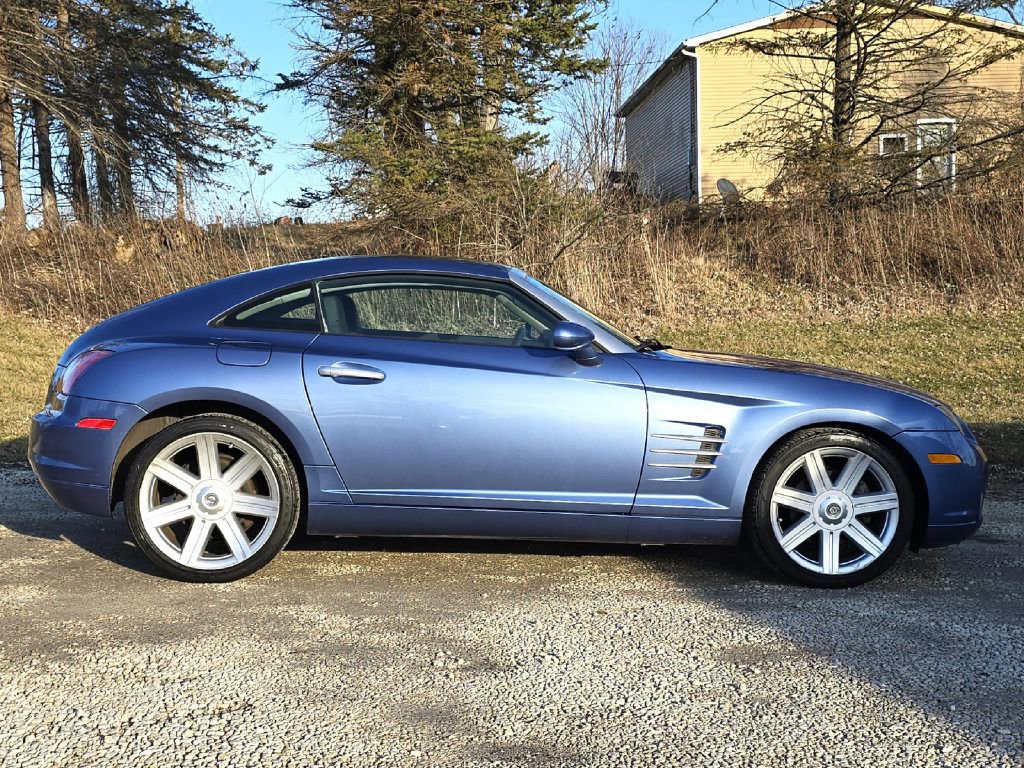 Used 2007 Chrysler Crossfire Limited image 8
