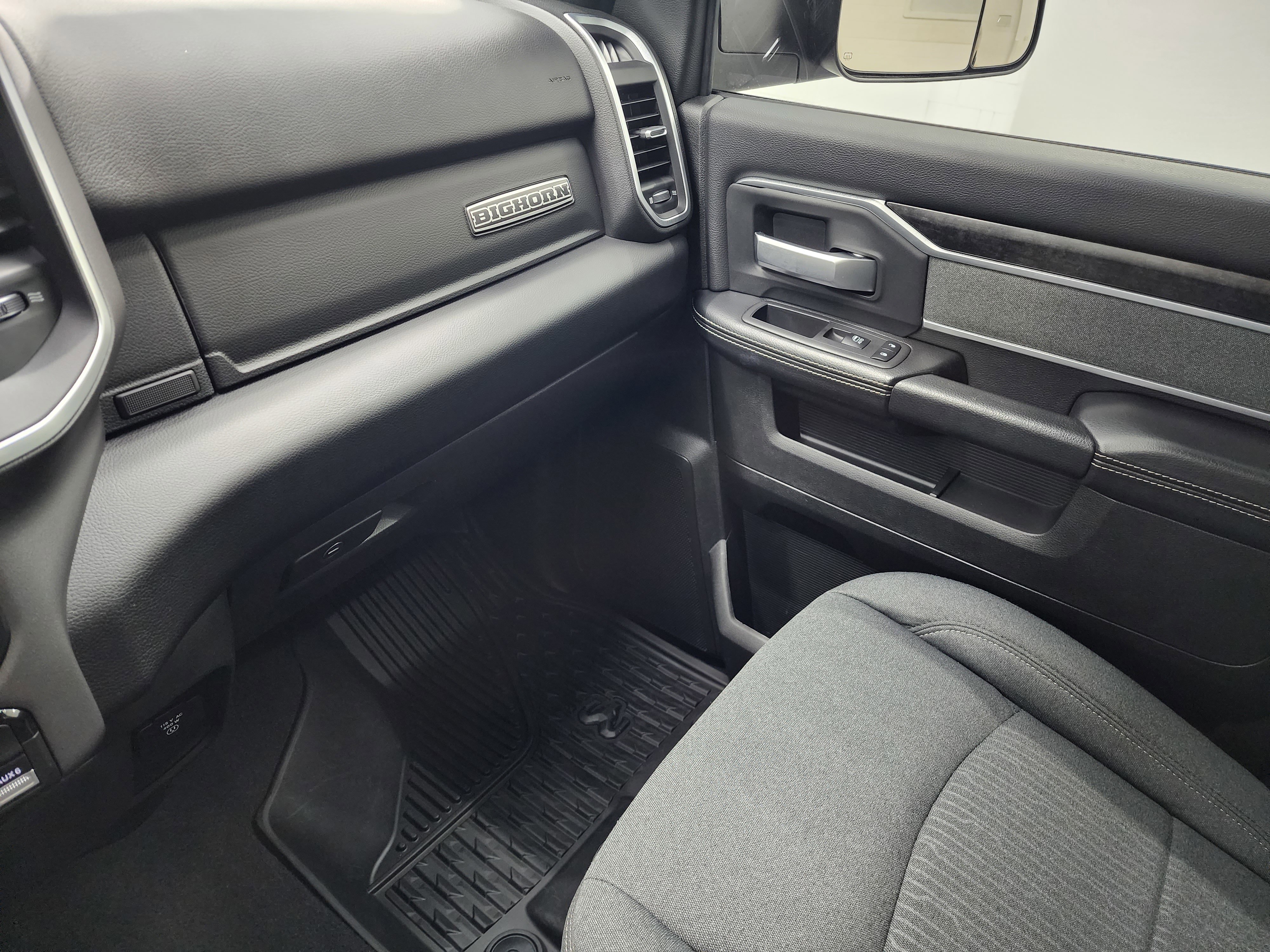 Used 2022 RAM 2500 Big Horn w/ Level A Equipment Group image 12